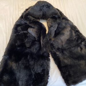 Black fur shawl.